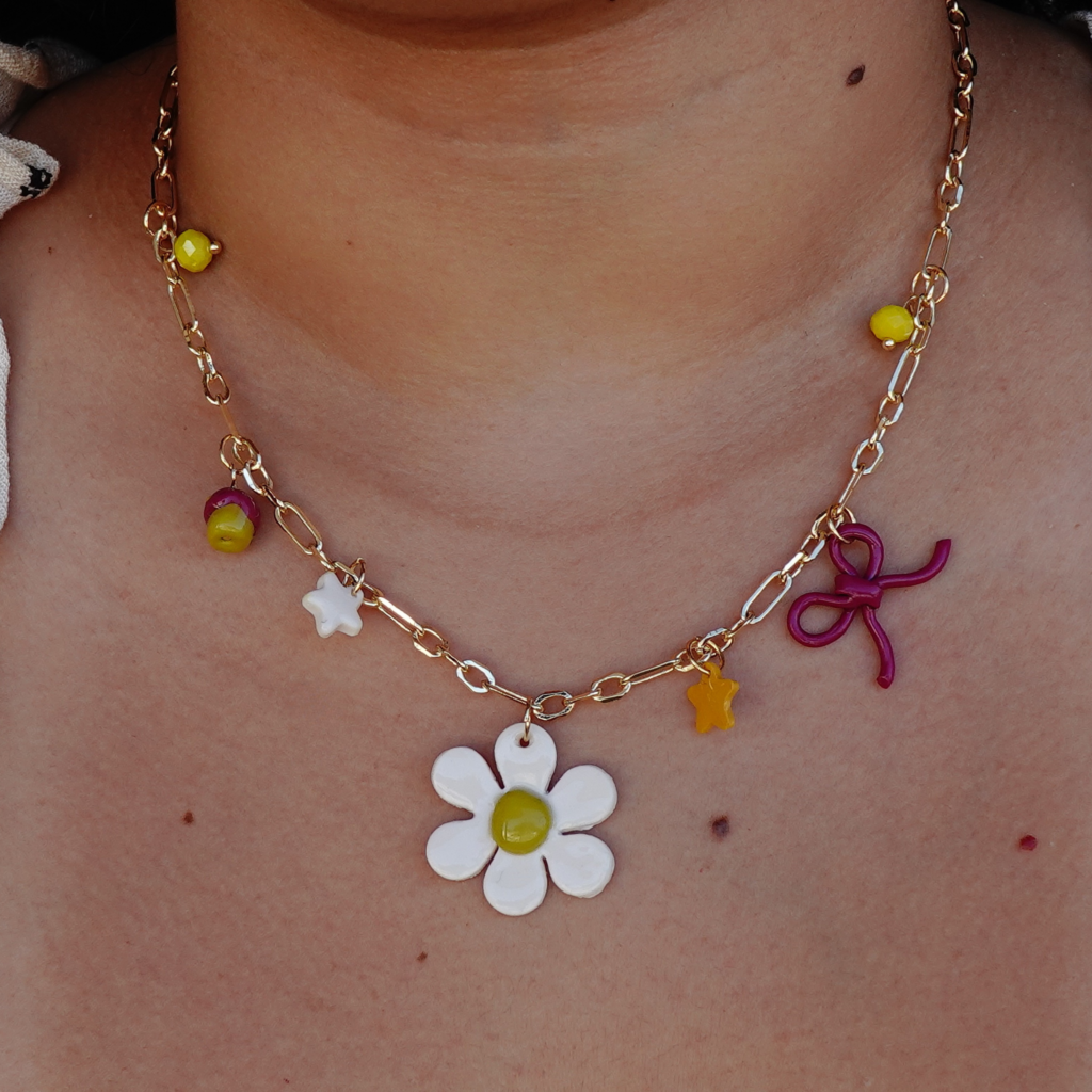 Collar - Charm Flor blanca